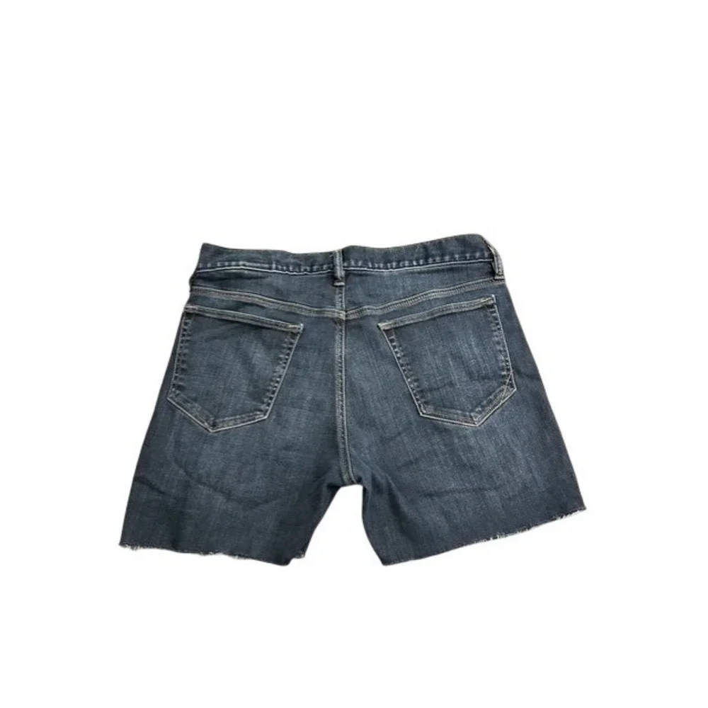 Banana Republic Traveler Shorts Mens 32 Dark Blue Excellent Slim‎ Fit Cut Off